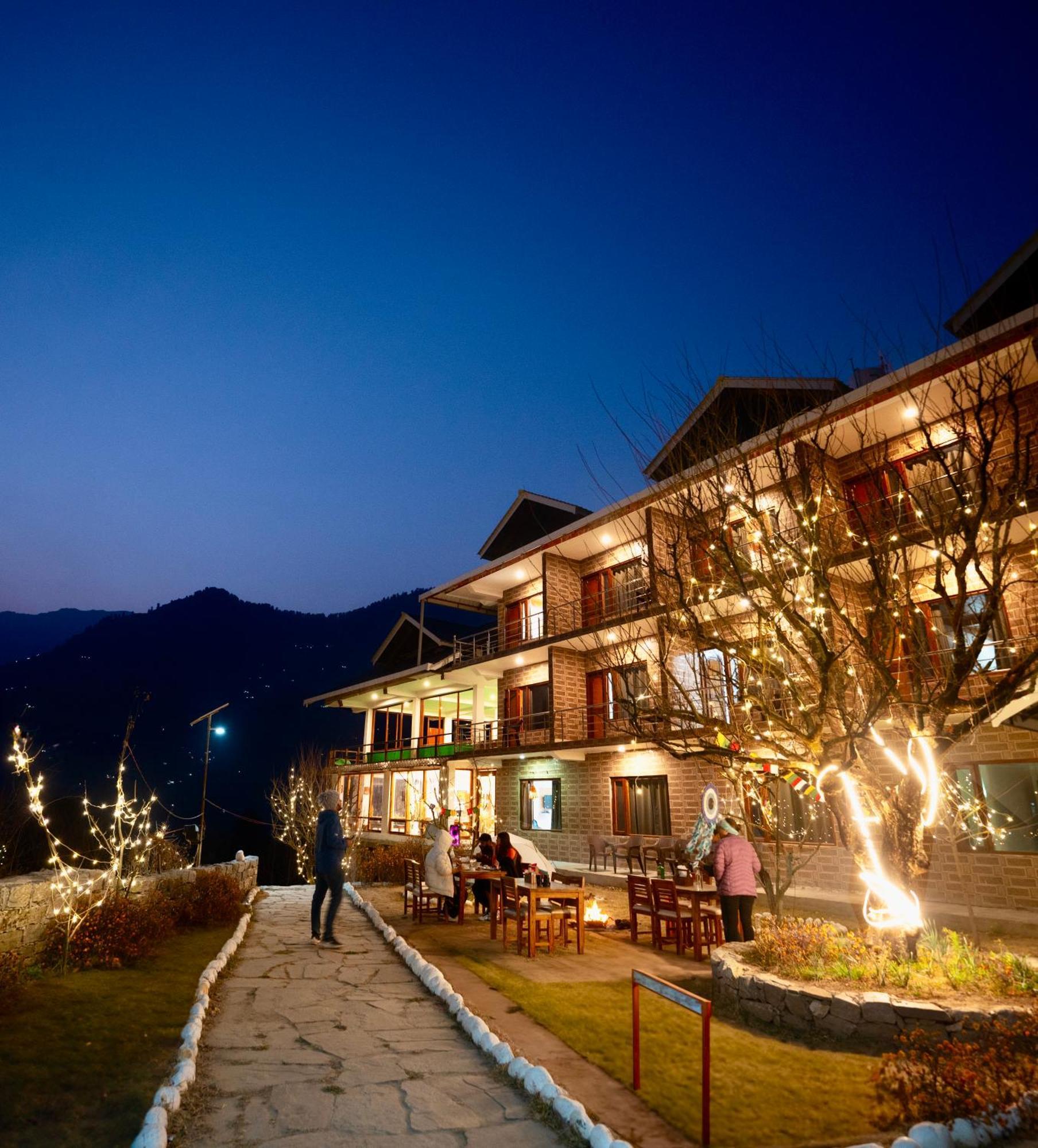 Aroha Residency- A Countryside Resort Manāli Dış mekan fotoğraf
